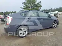 2015 Toyota PRIUS фото