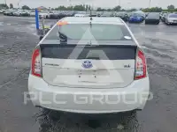 2015 Toyota PRIUS photo