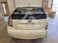 2015 Toyota PRIUS фото