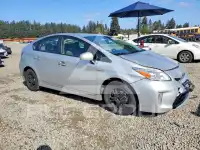 2015 Toyota PRIUS фото