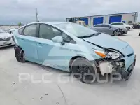 2015 Toyota PRIUS фото