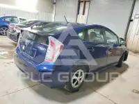 2015 Toyota PRIUS photo