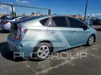 2015 Toyota PRIUS фото