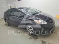 2015 Toyota PRIUS фото