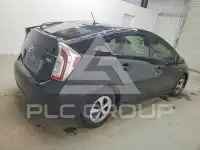2015 Toyota PRIUS фото