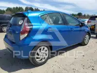 2015 Toyota PRIUS фото