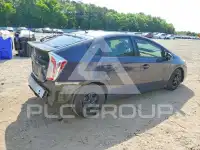 2015 Toyota PRIUS фото