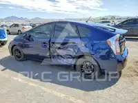 2015 Toyota PRIUS фото