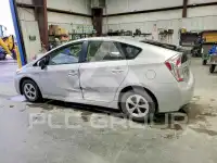 2015 Toyota PRIUS фото