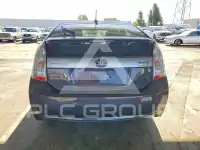 2015 Toyota PRIUS photo