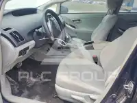 2015 Toyota PRIUS photo
