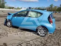 2015 Toyota PRIUS photo