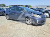2015 Toyota PRIUS фото