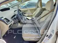 2015 Toyota PRIUS фото