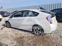 2015 Toyota PRIUS фото