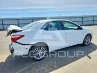 2015 Toyota COROLLA фото