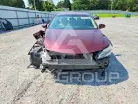2015 Toyota AVALON photo