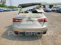 2015 Toyota AVALON photo