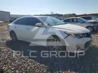 2015 Toyota AVALON photo