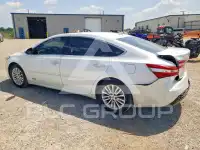 2015 Toyota AVALON photo
