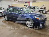 2015 Toyota AVALON photo