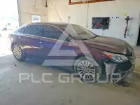 2015 Toyota AVALON photo
