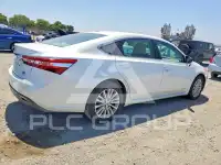 2015 Toyota AVALON photo