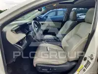 2015 Toyota AVALON photo