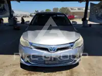 2015 Toyota AVALON photo
