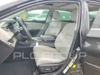 2015 Toyota AVALON photo