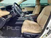 2015 Toyota AVALON photo