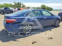 2015 Toyota CAMRY фото