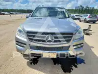 2015 Mercedes Benz M-Class фото