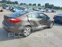 2015 KIA Forte фото