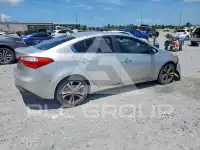 2015 KIA Forte фото