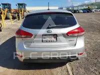 2015 KIA Forte photo