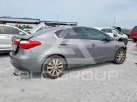 2015 KIA Forte фото