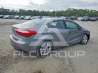 2015 KIA Forte фото