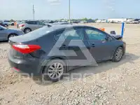 2015 KIA Forte фото
