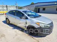 2015 KIA Forte photo