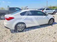 2015 KIA Forte photo