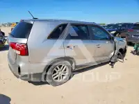 2015 KIA Sorento photo