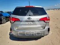 2015 KIA Sorento photo