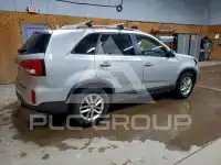 2015 KIA Sorento photo