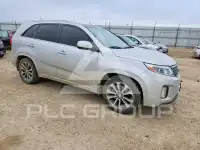 2015 KIA Sorento photo