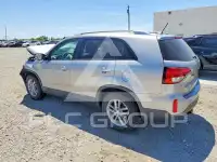 2015 KIA Sorento photo