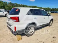 2015 KIA Sorento photo