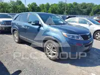2015 KIA Sorento photo