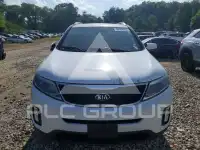 2015 KIA Sorento photo