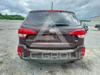 2015 KIA Sorento photo